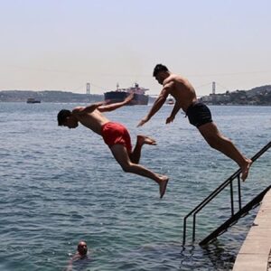 istanbulda denize girmek yasaklandi TiGliTvb