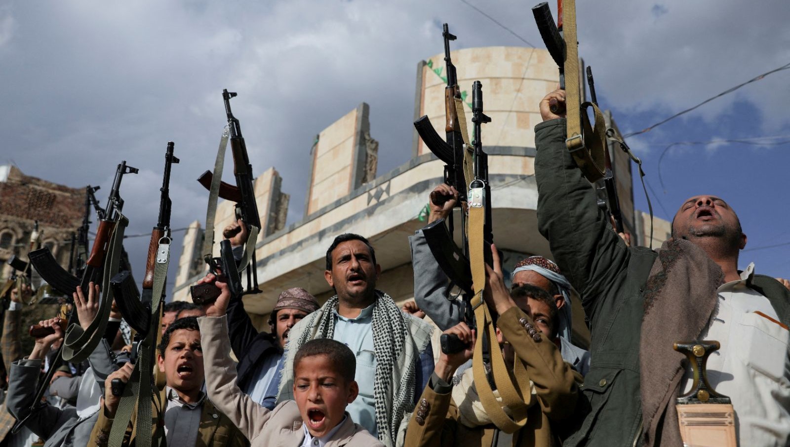 husiler hipersonik fuzeyle tel avivi vurdugunu acikladi mfBRlQDR