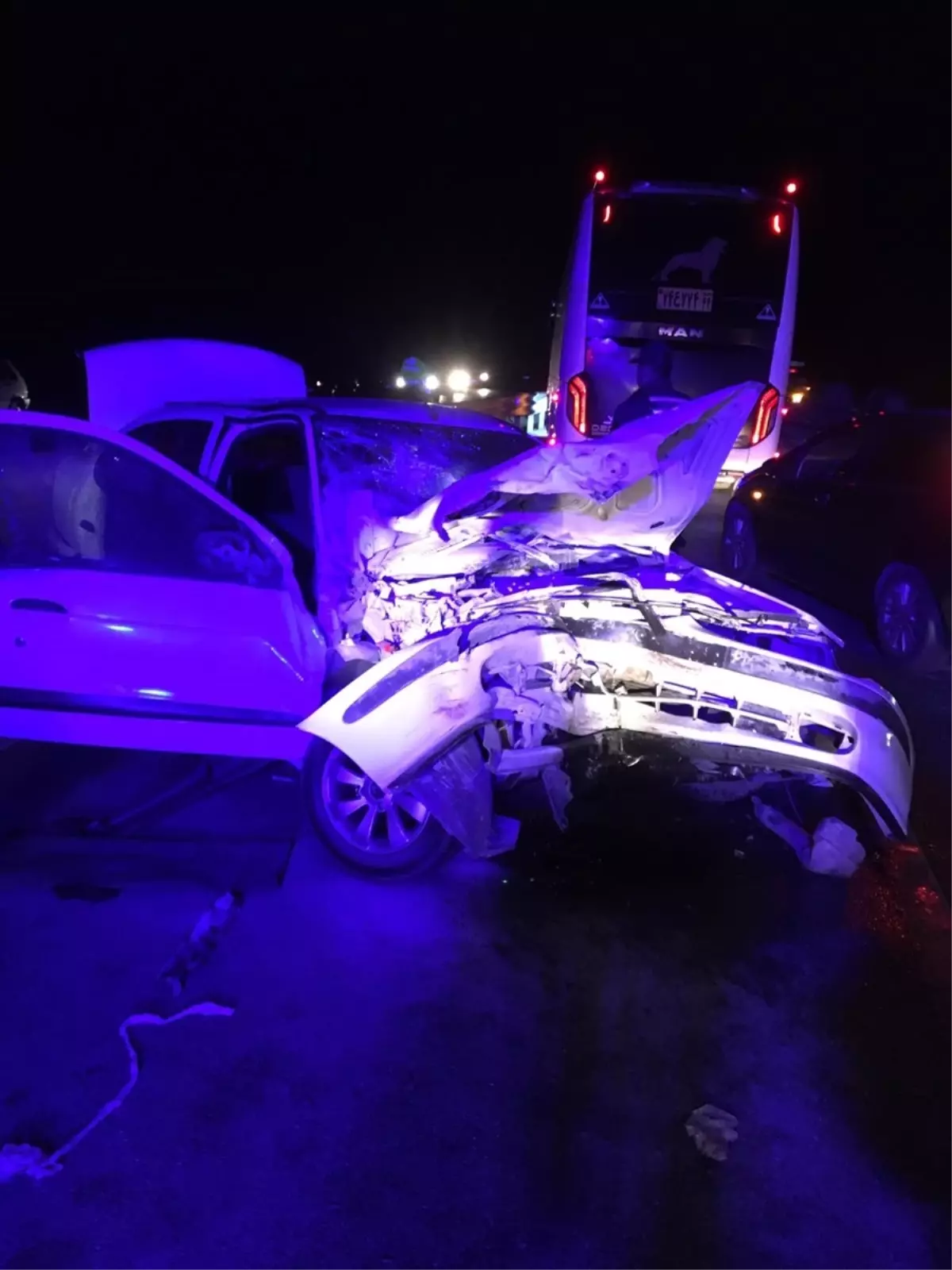 tosyada otomobil traktor carpismasi 1 olu 5 yarali uG1LHUXa