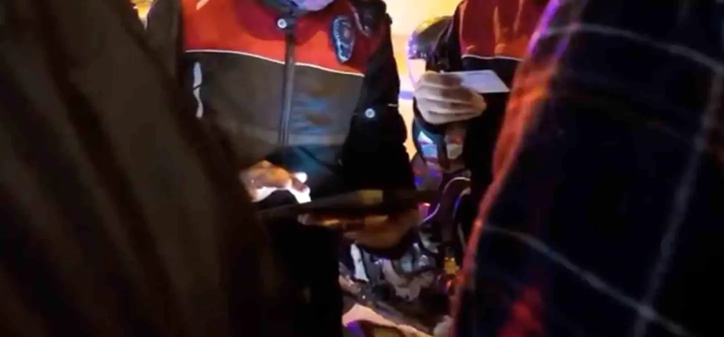 canakkalede polis denetimleri 30 sahis yakalandi narkotik ve silah ele gecirildi n2ZqaChr.jpg