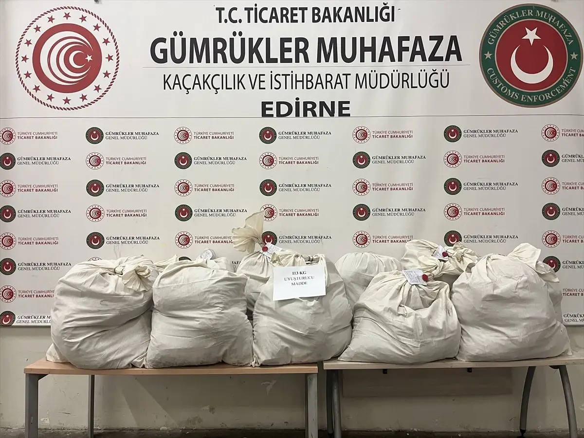 kapikule sinir kapisinda 113 kilo esrar ele gecirildi gXMncqd3