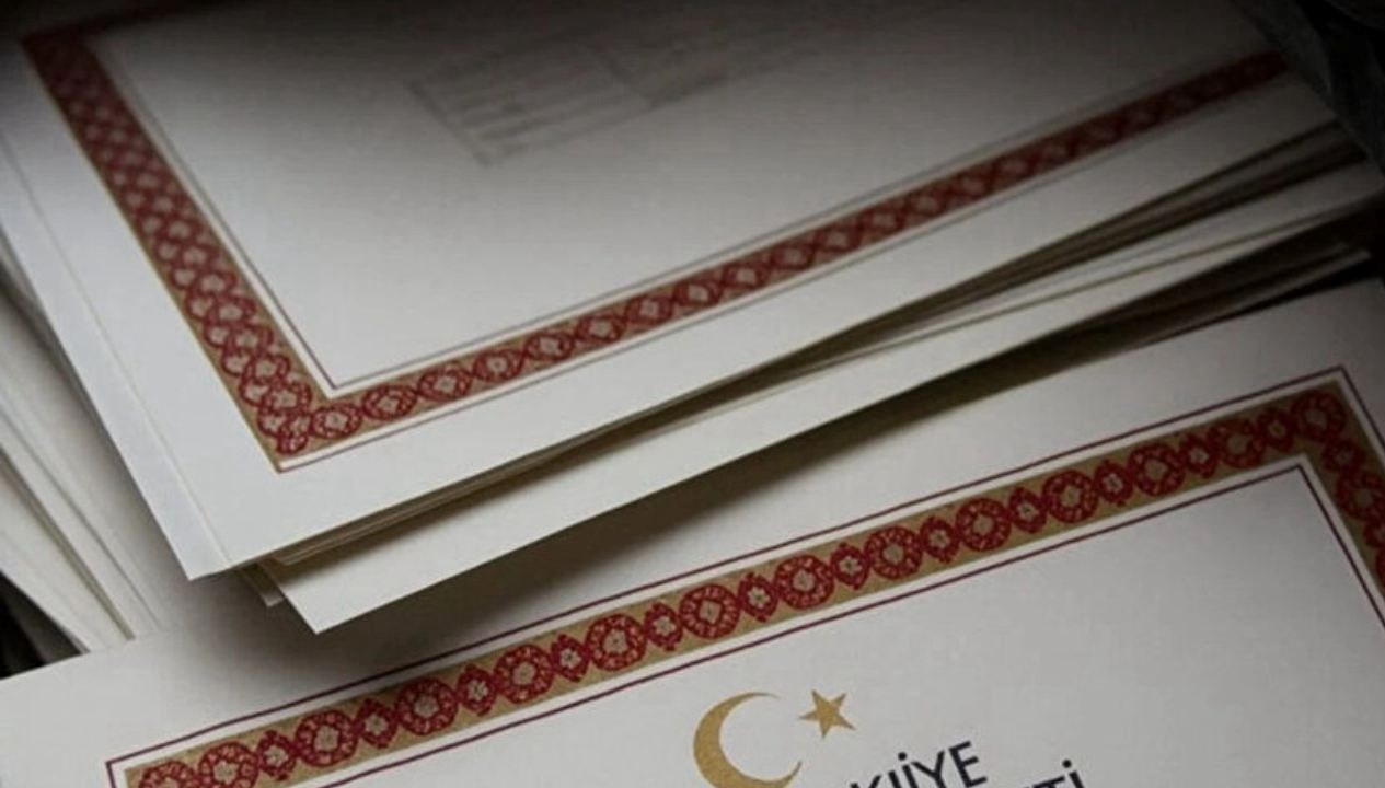 sahte e imza davasi tahliye edilen 5 sanik hakkinda yeniden tutuklama karari ErFiZyVU.jpg