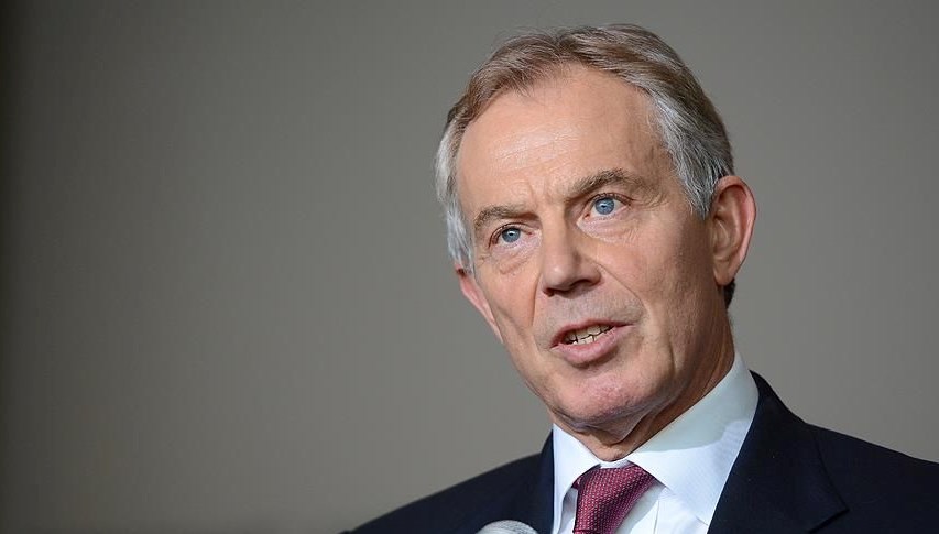 tony blair gorevdeyken epsteini ofisinde agirlamis MUvH62al