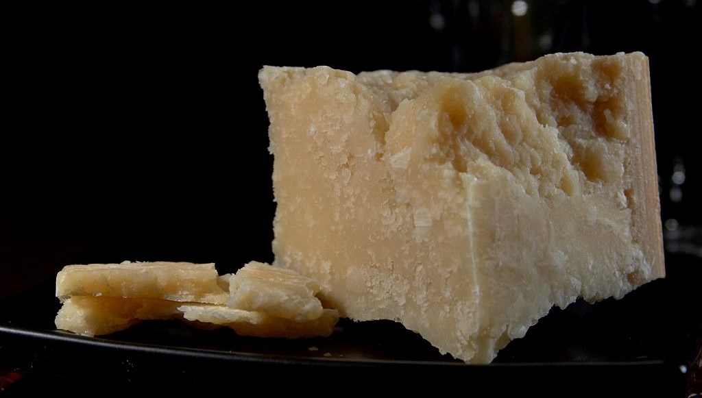 unlu peynir cesidine mikrocip yerlestirilecek yiyenler endiselenmesin CzBcSJ2k.jpg