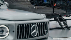 Trafiğe takılmayan Mercedes tanıtıldı: 10 milyon dolar!